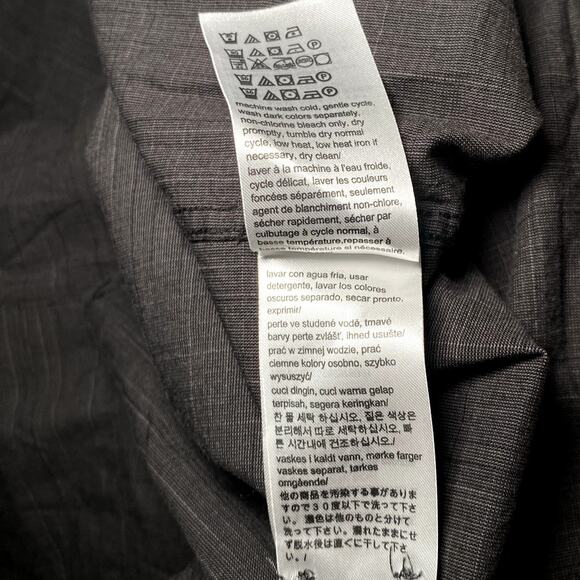 Calvin Klein Men's Grey Dress Shirt - Excellent Condition - Picture 12 of 15